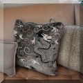 D17. Decorative pillows. 